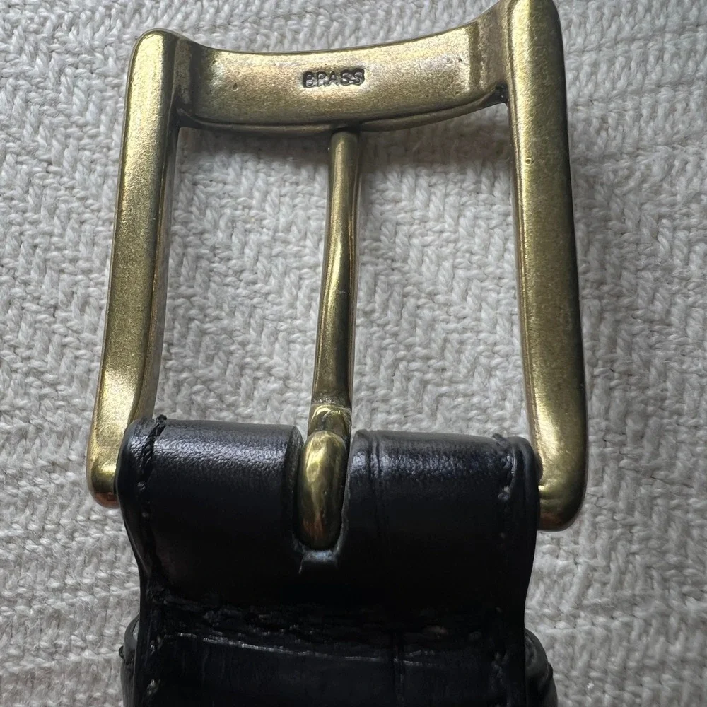 Bosca Essentials Mens Black Italian Leather Croc Embossed Belt Brass Buckle 36